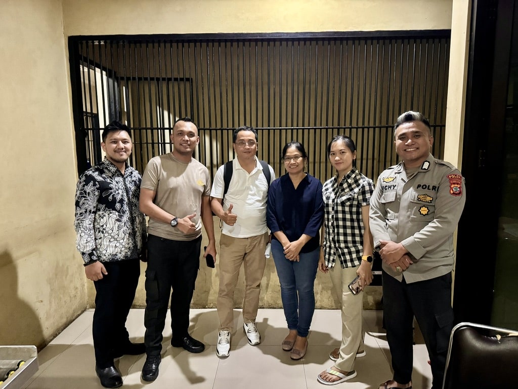 89057183 229E 4B6E 8263 3478A26400B9 1 105 c