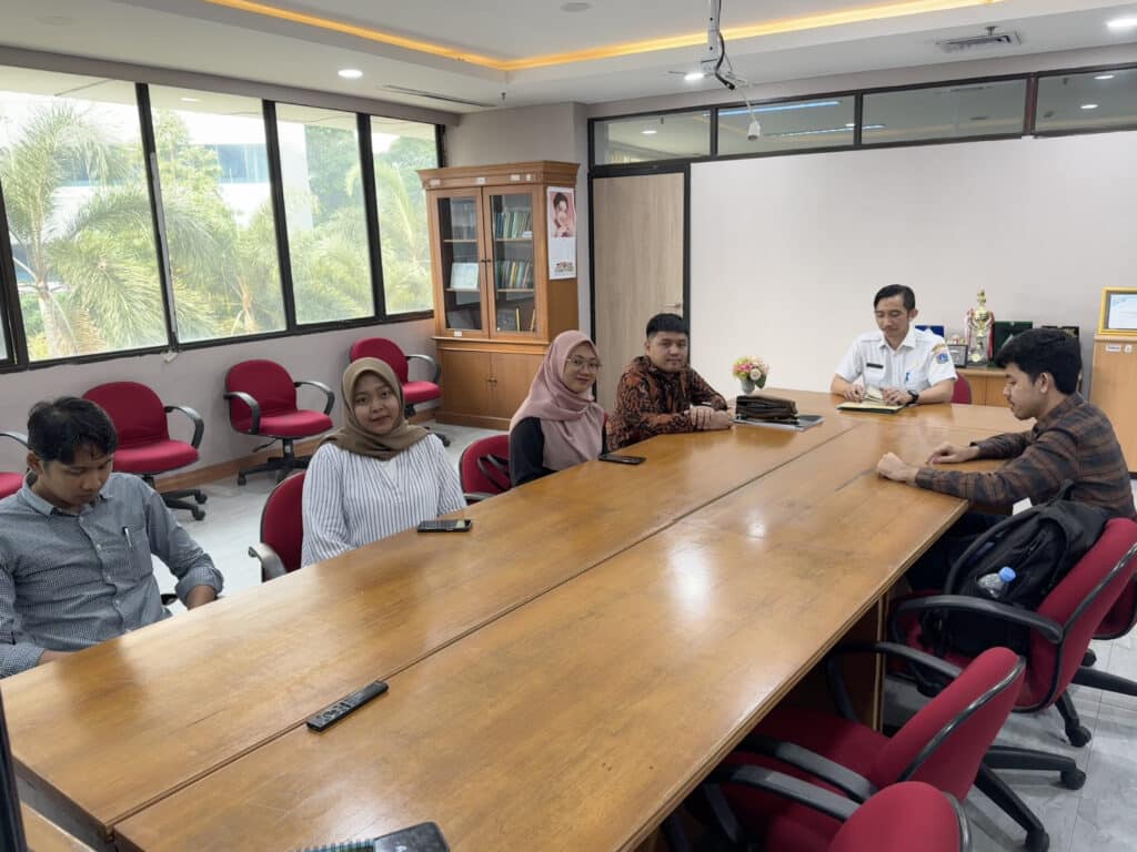 539C742A F335 4EE0 830D E21F1AEA4960 1 201 a 1