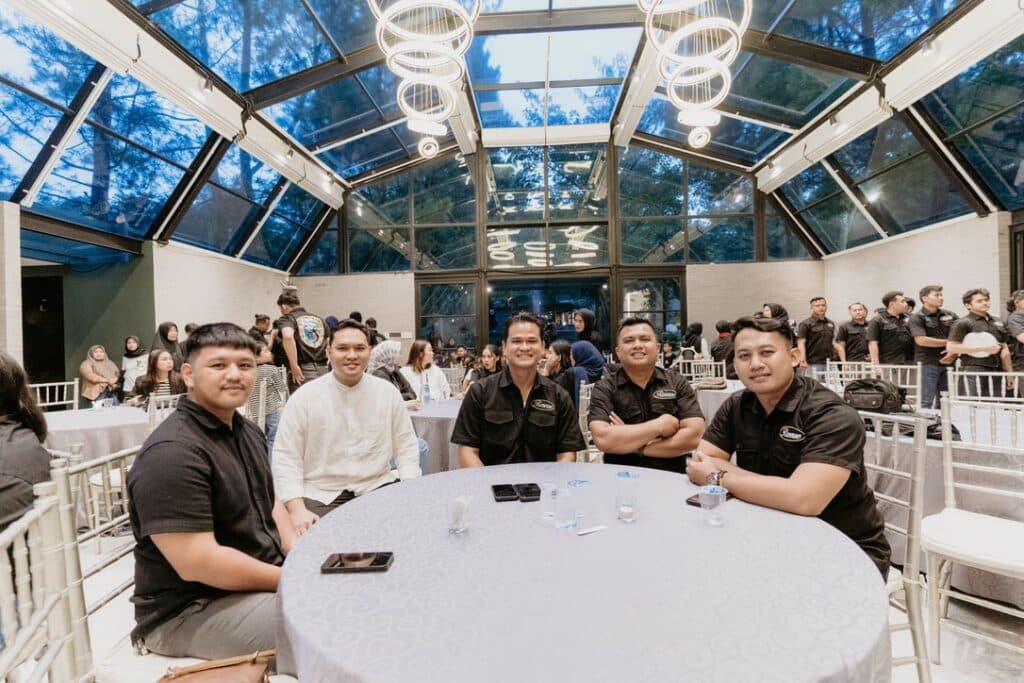 DC6EE27A 0DB3 4733 BD0C DDDED51D17FA 1 105 c 1